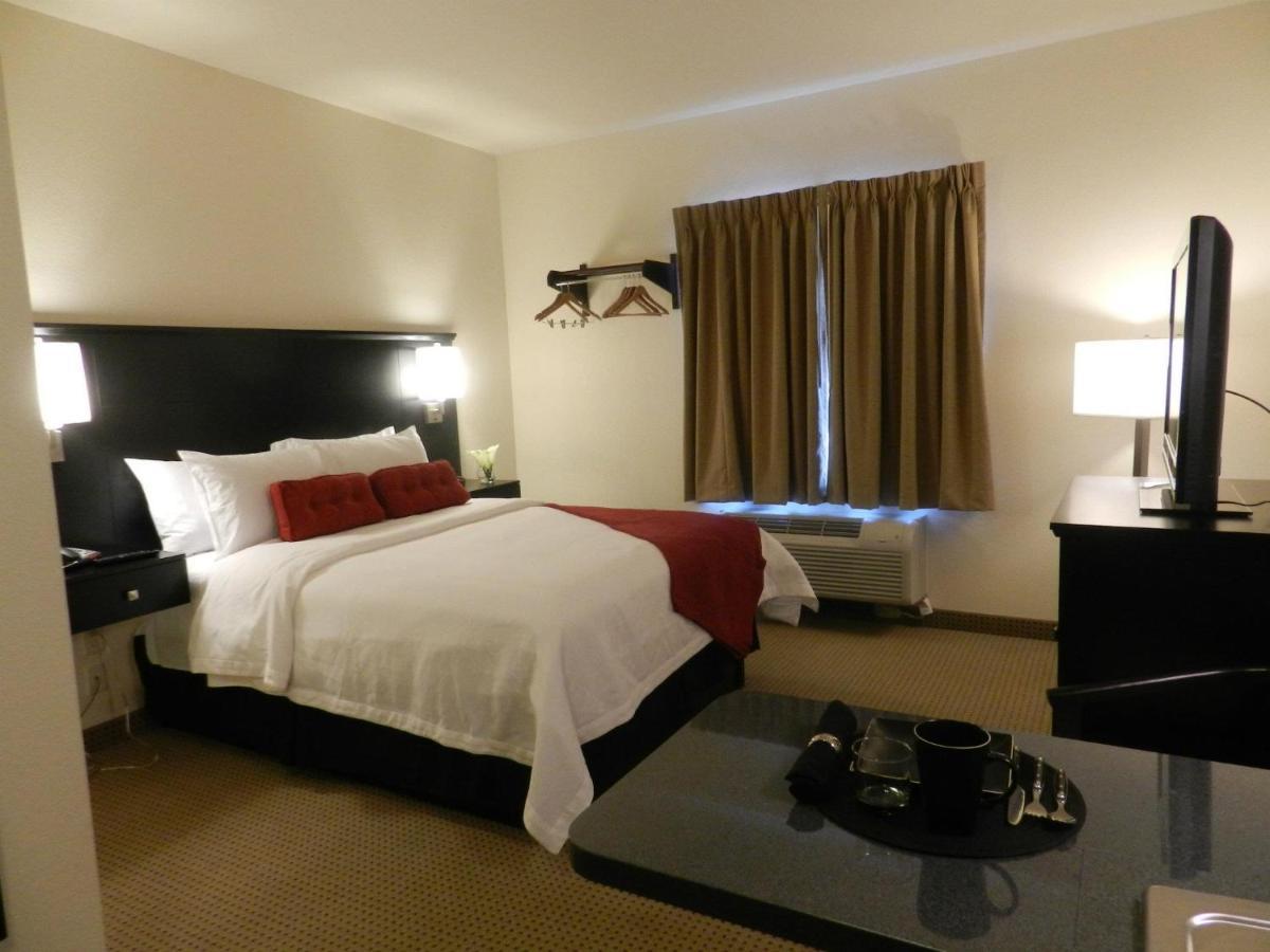 Black Gold Suites Tioga Bagian luar foto